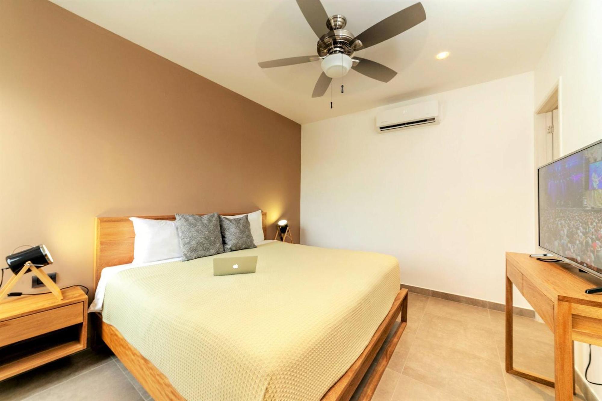 Apartment Comfortable, Spacious Penthouse - 2 Bedrooms - 7 People