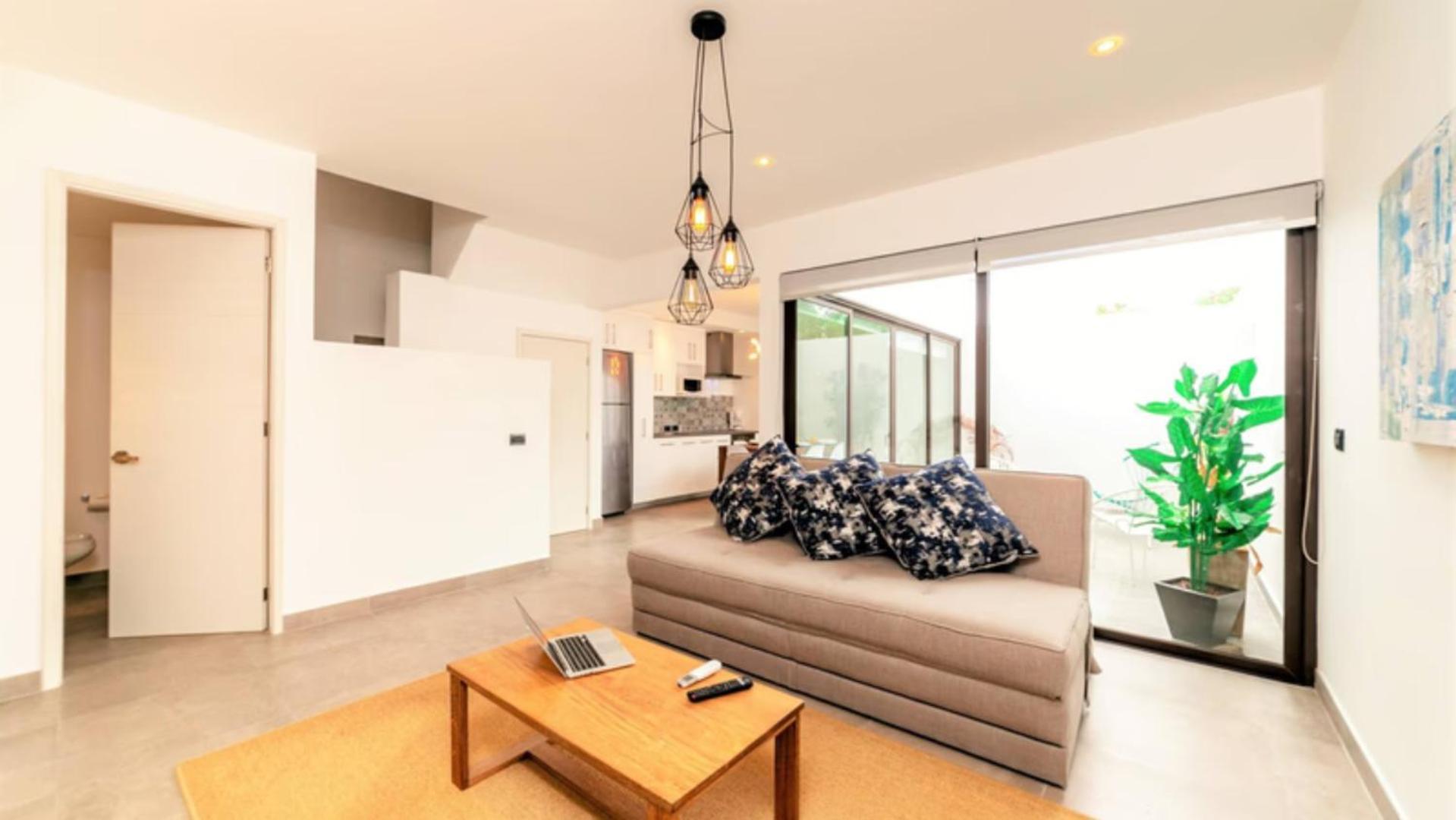 Comfortable, Spacious Penthouse - 2 Bedrooms - 7 People